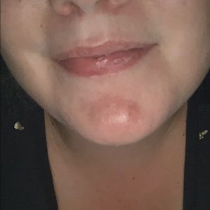 Meet your Posher, Pamela